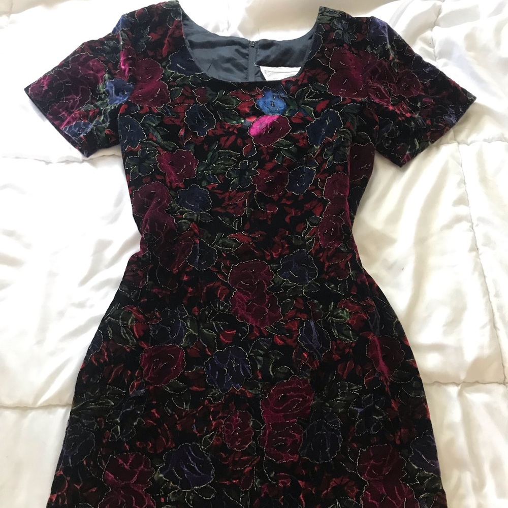 VINTAGE GOLD VELVET 80s MINI DRESS SMALL